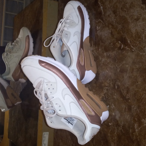 rosegold airmax